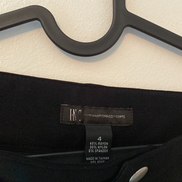 New black trousers, front pocket zip detail. Slit back pockets, western dart. - Picture 3 of 4